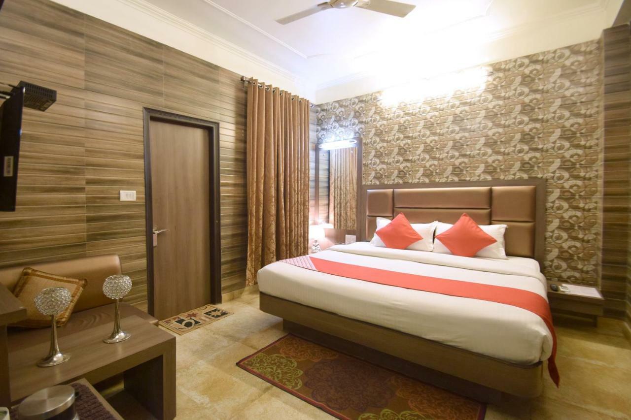 Oyo 5540 Etiler Hotel Katra (Jammu and Kashmir) Exterior foto